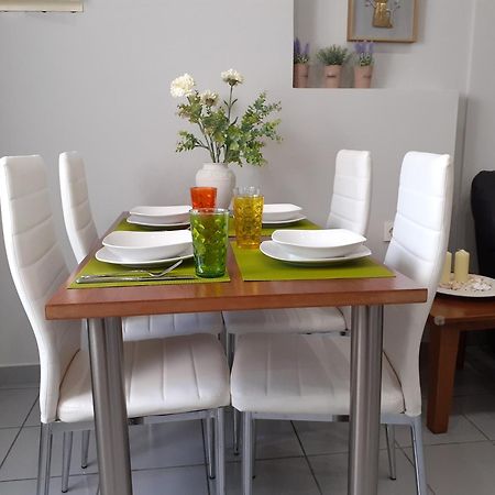 Dennis Stylish Apartment Kato Daratso Luaran gambar