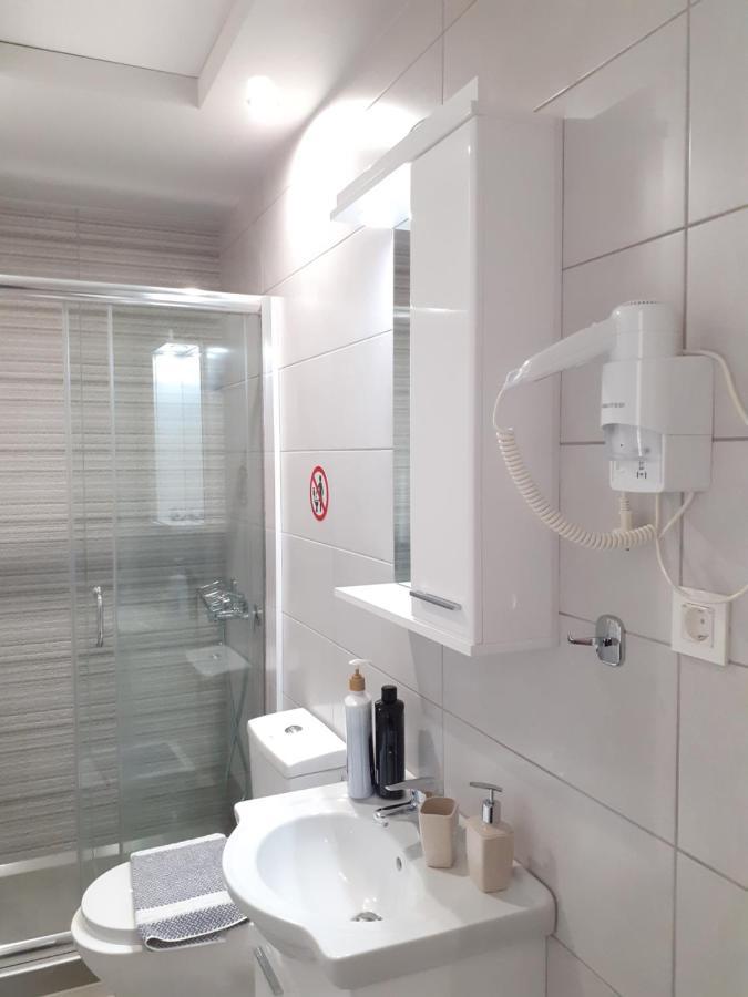 Dennis Stylish Apartment Kato Daratso Luaran gambar