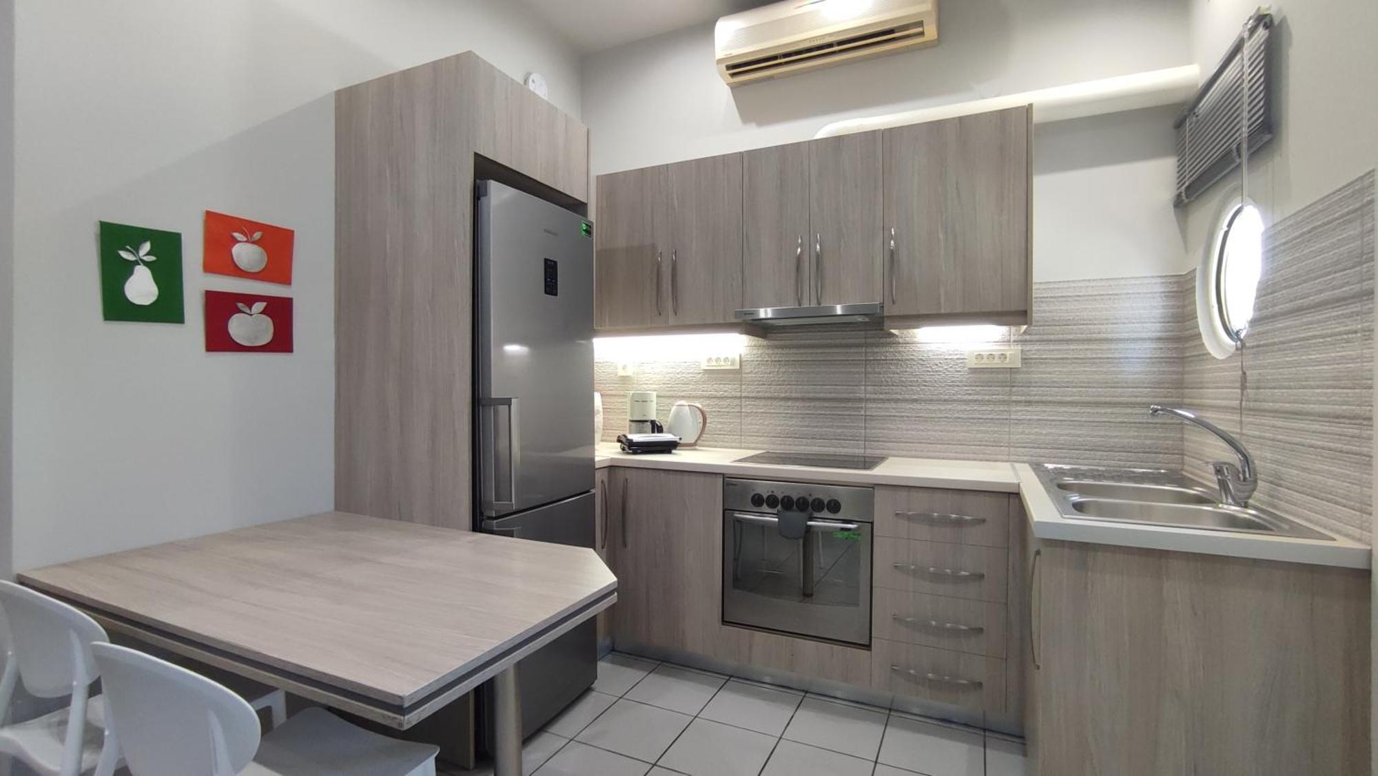 Dennis Stylish Apartment Kato Daratso Luaran gambar